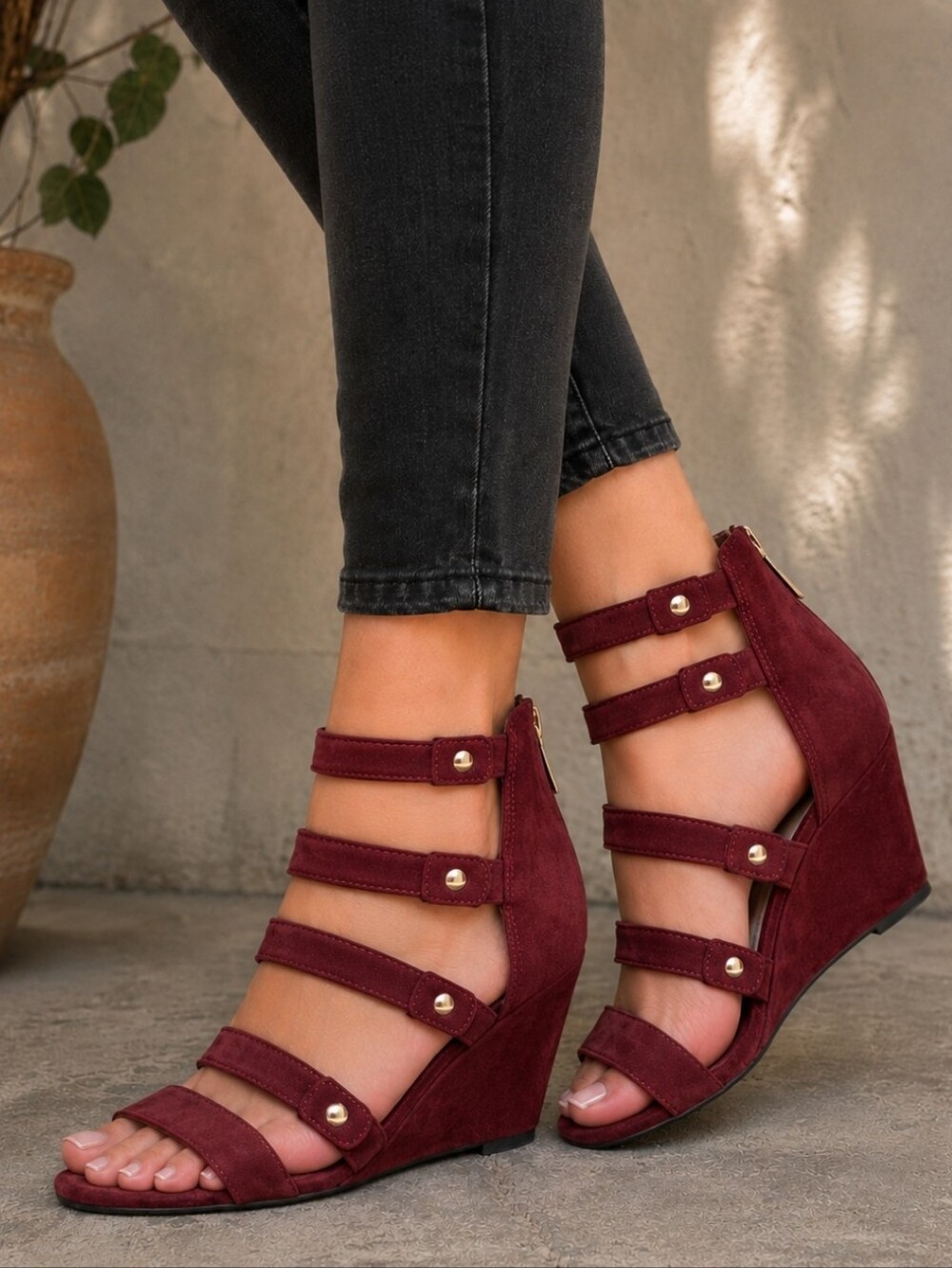Nine West NEW Willison Y2K Boho Glam Seude Gold Studded Caged Wedge Sandal. 9.5M